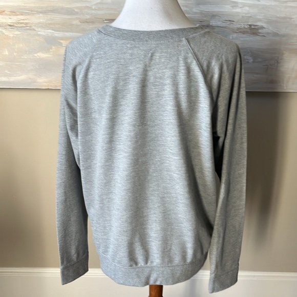 NWT Old Navy “everlasting love” sweatshirt - Picture 5 of 10